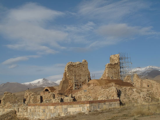 عکس: تخت سلیمان آذربایجان