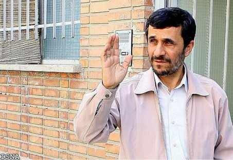احمدی‌نژاد با کاپشن آمد، با بوتاکس رفت!