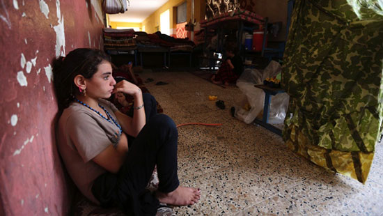 اسارت دردناک دختر ۱۰ ساله توسط داعشی‌ها