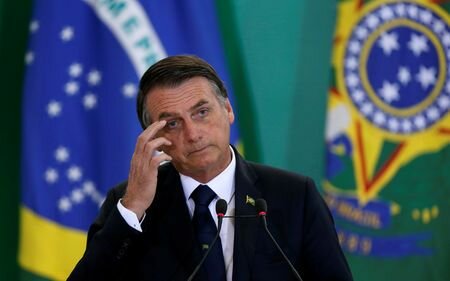 رئیس‌جمهور برزیل هم مشکوک به کرونا شد