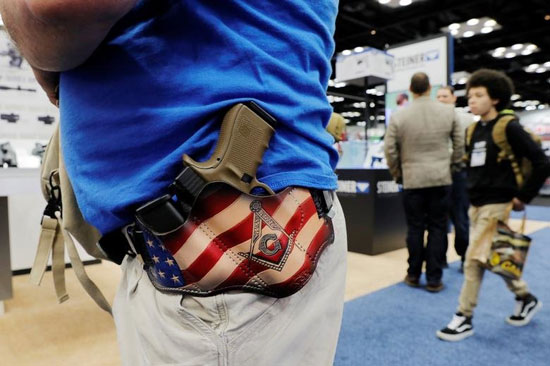 نمایشگاه بزرگ اسلحه در آمریکا