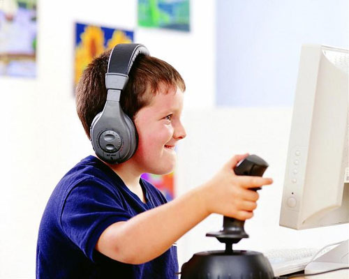اثر بازی های کامپیوتری بر کودک
