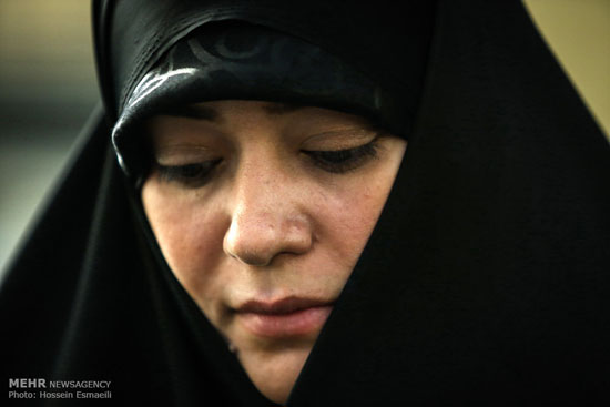 عکس: «الهام چرخنده» در یادواره زنان شهیده