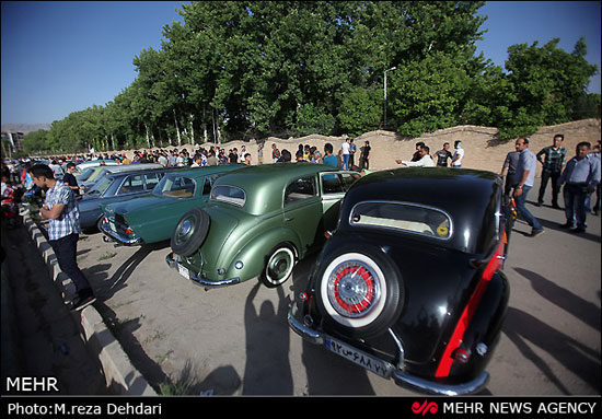 عکس: نمایشگاه خودروهای کلاسیک