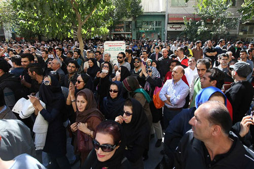 نمره متوسط برای معاون زنان دولت روحانی