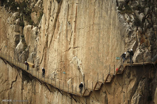 خطرناک ترین پل پیاده روی جهان‎