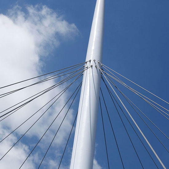 اولین فلکه و پل معلق جهان +عکس