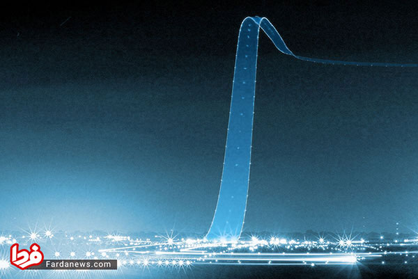 ۱۳ عکس حرفه‎ای از مسیر فرود هواپیما‌ها در شب