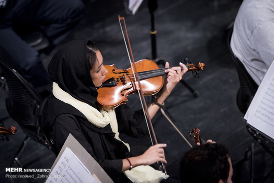 تمرین ارکستر ملی ایران به رهبری سهراب کاشف