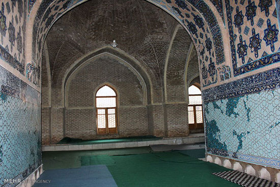 عکس: گشتی در مسجد کبود تبریز