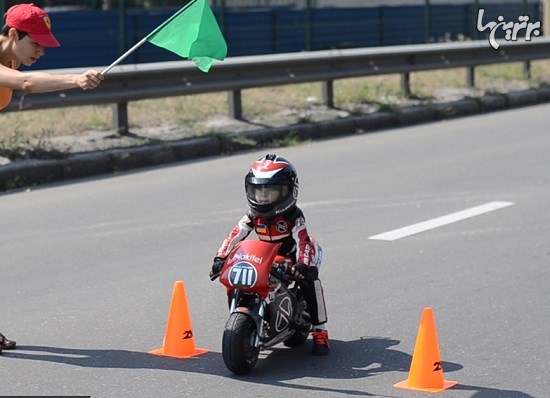 پسربچه چهارساله با مهارت های موتورسواری باورنکردنی