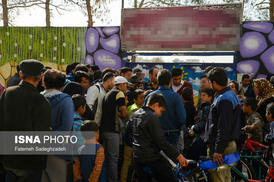 تجمع خانواده‌ قربانیان تعرض جنسی در اصفهان