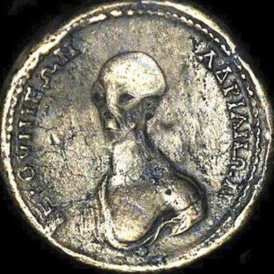 ماجرای کشف سکه های فرازمینی در مصر