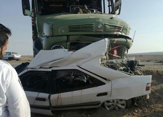 تصادف مرگبار زانتیا با کامیون