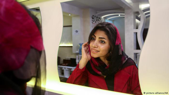 گزارش «دویچه وله» از جراحی بینی در ایران