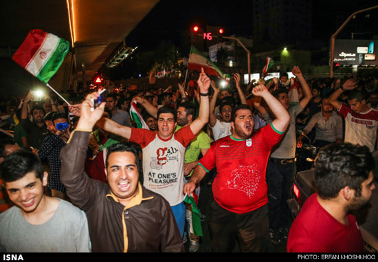 عکس: شادی خیابانی در تهران پس از بازی