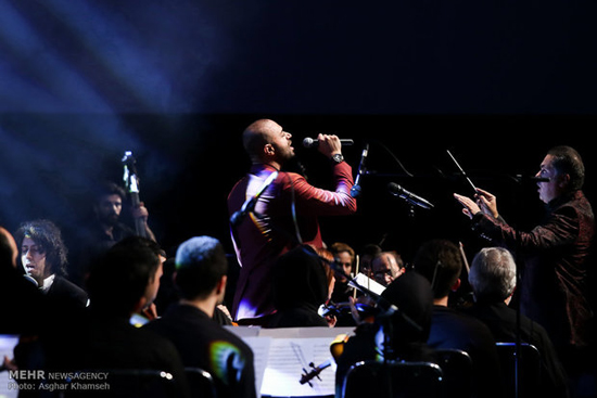 حمید حامی در تهران کنسرت برگزار می‌کند