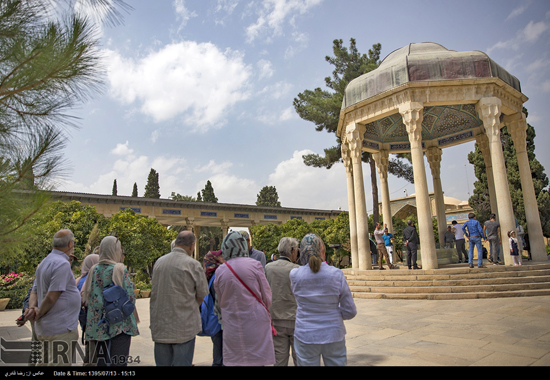گردشگران خارجی در شیراز