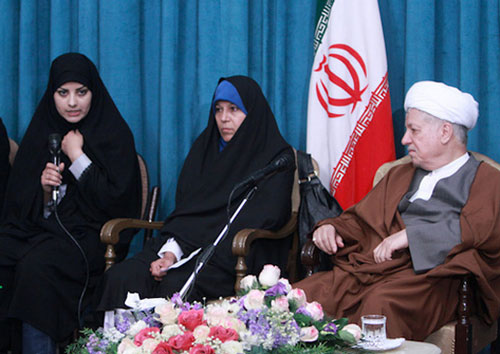 فائزه هاشمی: زنان باید بتوانند رئیس جمهور شوند
