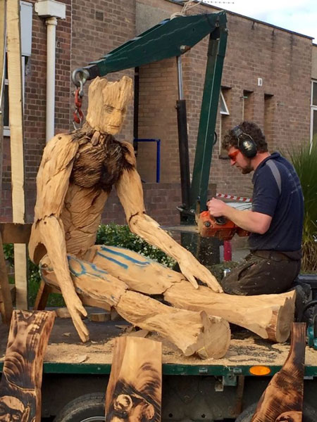 ساخت مجسمه چوبی با استفاده از اره برقی