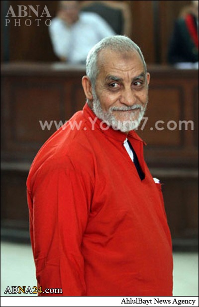 لباس قرمز اعدام بر تن «محمد بدیع» +عکس