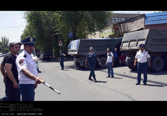تصاویری از گروگانگیری جنجالی ارمنستان