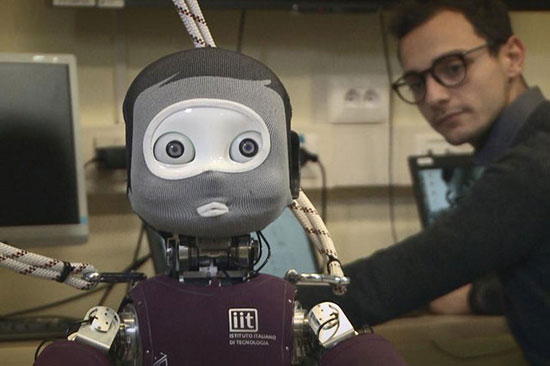 رباتی که احساسات افراد را تشخیص می‌دهد