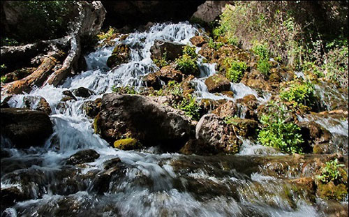 «آب ملخ»، ترسناک ترین آبشار ایران