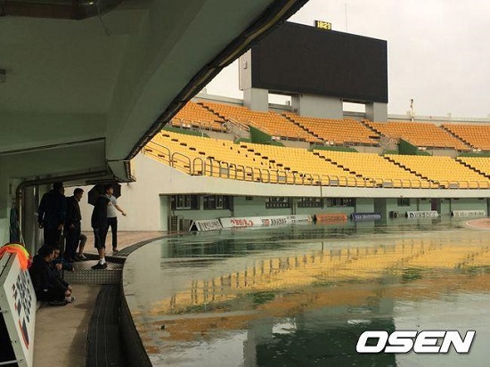 باران دست از سر تیم ملی بر نمی دارد!