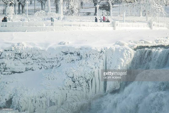 آبشار نیاگارا یخ زد