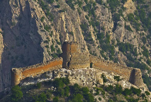 قلعه کنگلو؛ عقاب مازندران