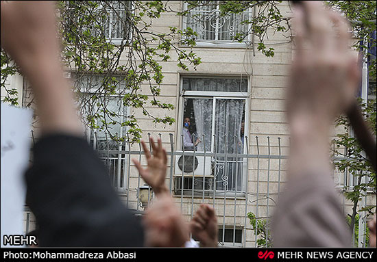 عکس: تجمع اعتراضی مقابل سفارت یونان