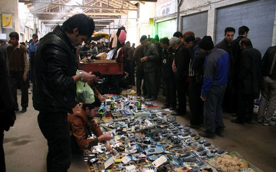 عکس: بازار دست فروشان «آشغالا بازار»