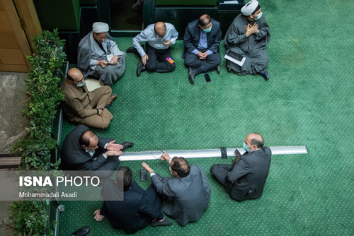 حاشیه تصویری از جلسه علنی مجلس