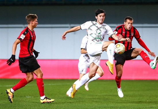 صعود سخت روبین‌کازان با آزمون و شکاری