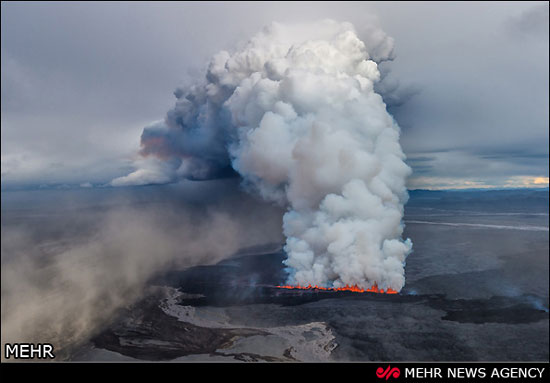 تصاویری زیبا از فوران آتشفشان در ایسلند‎