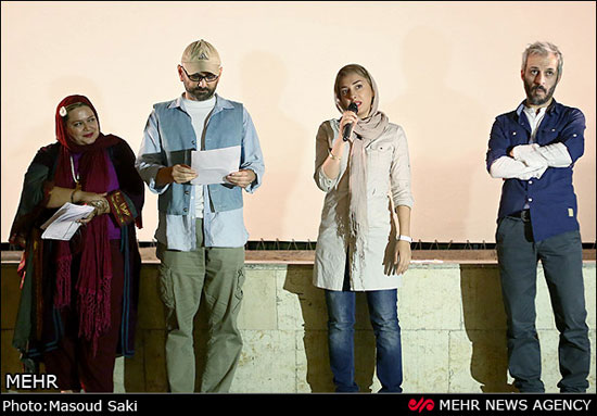 عکس: اکران یک فیلم برای نجات 2 اعدامی