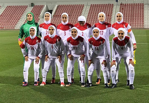 گَردِ فراموشی بر پیکره فوتبال زنان ایران
