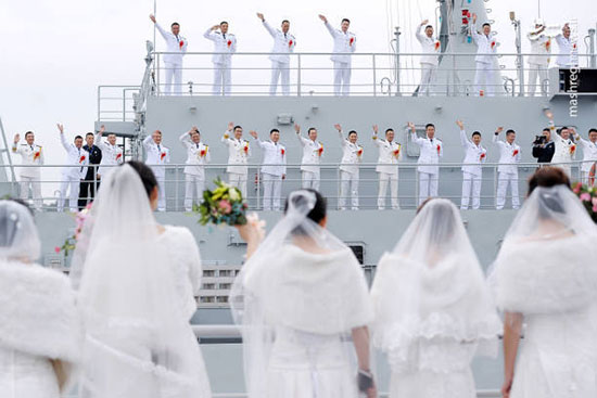 جشن عروسی گروهی ملوانان چینی