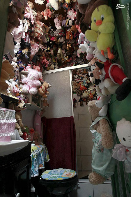 عکس: زندگی با 4 هزار عروسک