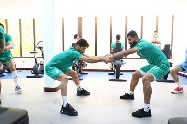 تمرین تیم ملی فوتبال ایران در سالن وزنه