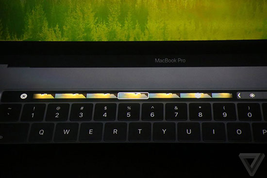 با Touch Bar جادویی مک بوک پرو بیشتر آشنا شوید