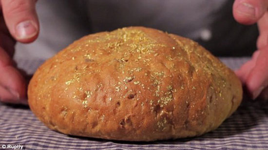 8 نمونه از عجیب ترین نان های دنیا
