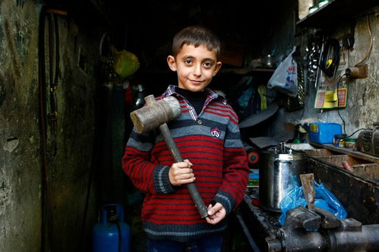 بردگی کودکان سوری در ترکیه +عکس
