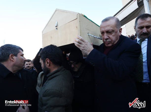 بازدید اردوغان از مناطق زلزله‌زده
