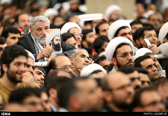 عکس: دیدار مردم قم با مقام معظم رهبری