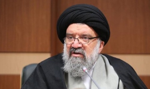 احمد خاتمی: رابطه با آمریکا، ایران را بهشت نمی‌کند