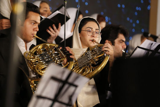 اجرای زنده موسیقی در بوستان آب و آتش