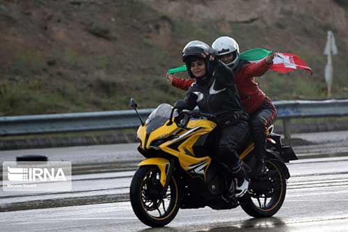 موتورسواری زنان در حاشیه مراسم روز قدس