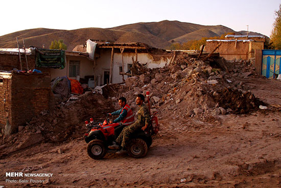 تصاویری از آخرین وضعیت زندگی زلزله‌زدگان میانه